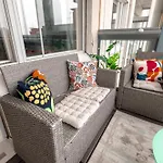 Διαμέρισμα Cozy Spacious 79m2 2br With Sauna