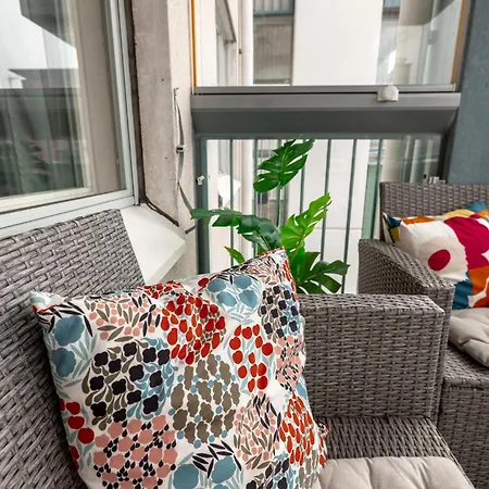 Cozy Spacious 79m2 2br With Sauna Διαμέρισμα Ελσίνκι