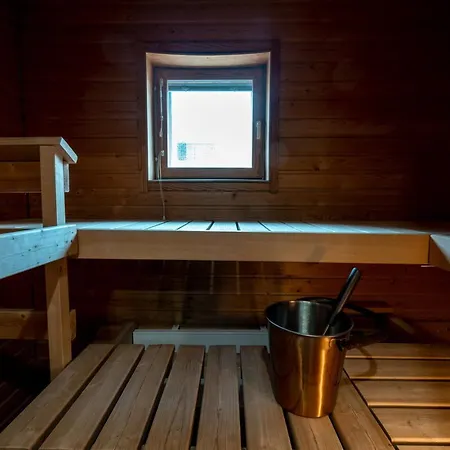 Cozy Spacious 79m2 2br With Sauna