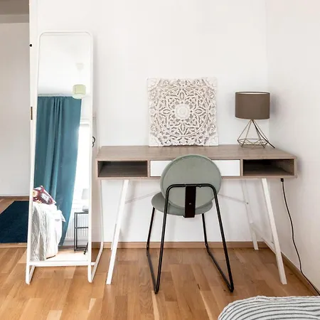Cozy Spacious 79m2 2br With Sauna Διαμέρισμα *