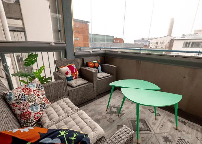 2ndhomes Cozy Spacious 79m2 2br With Sauna Apartment