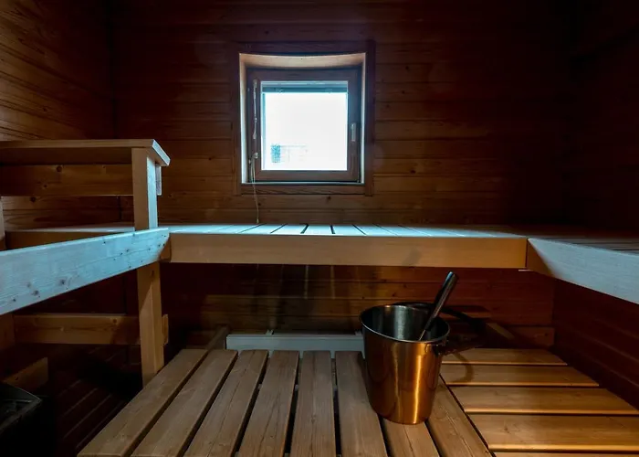 2ndhomes Cozy Spacious 79m2 2br With Sauna