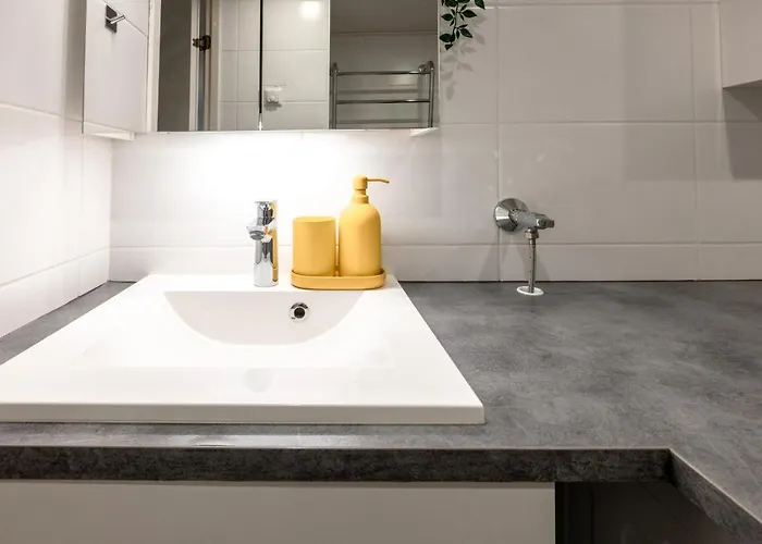 Apartment 2ndhomes Cozy Spacious 79m2 2br With Sauna