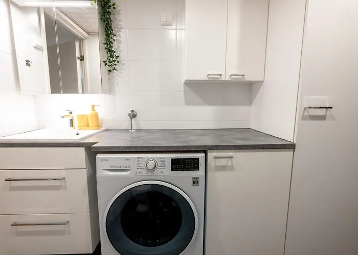 2ndhomes Cozy Spacious 79m2 2br With Sauna *