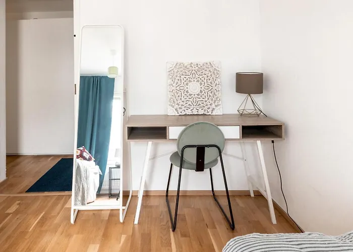 2ndhomes Cozy Spacious 79m2 2br With Sauna Apartment *