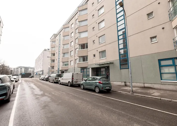 2ndhomes Cozy Spacious 79m2 2br With Sauna Apartment *